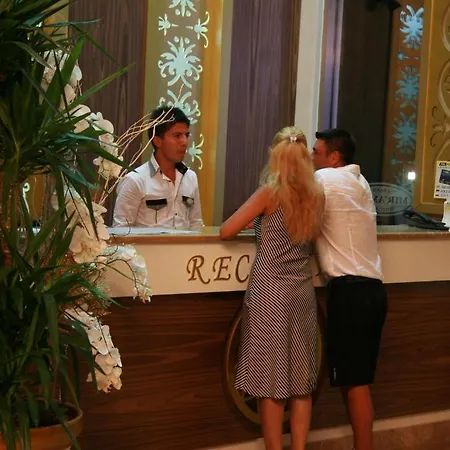Szálloda Golden Sunset Hotel&spa